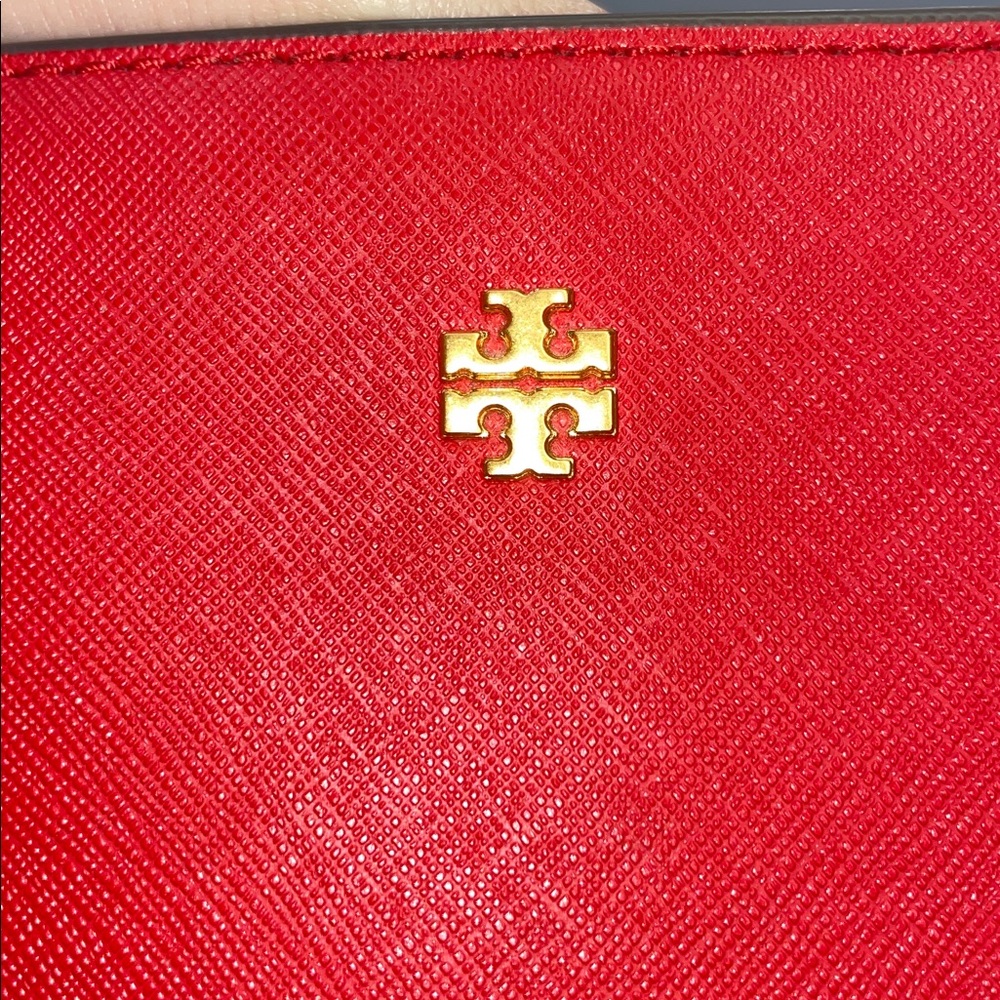 Tory Burch ‘Emerson’ Tote - Picture 8 of 15